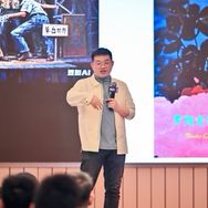 何理老师AI企业落地抖音达人头像