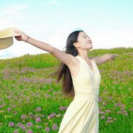 爱旅游的小雨抖音达人头像