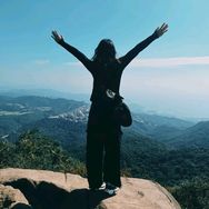 义乌市里幂电子商务商行抖音达人头像