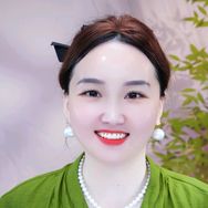 璐璐爱生活哈哈抖音达人头像