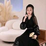Fei  studio抖音达人头像