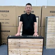 郑厂长与他的折叠床抖音达人头像