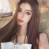 魏凡舒baby（正在直播）抖音达人头像