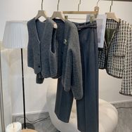 栗嘉服饰抖音达人头像