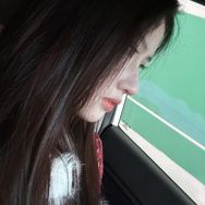 广东刘一菲的数码抖音达人头像