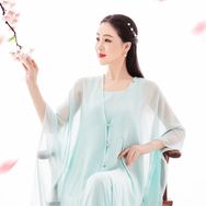 💕毛宇琳旗袍老师💕抖音达人头像