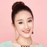 歌者宣伊🐎🐎🐎抖音达人头像