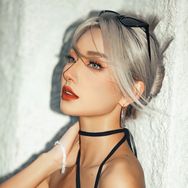 Yz玛丽抖音达人头像