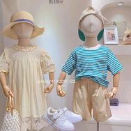 两个好朋友服装店抖音达人头像