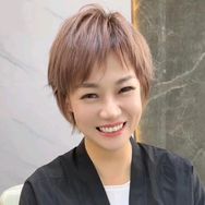 大美晶抖音达人头像