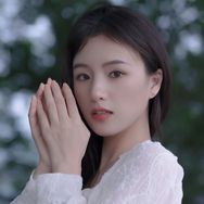 蓝七抖音达人头像
