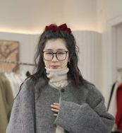 浥尘女装（馨馨）抖音达人头像