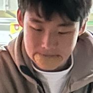 高中的王南皓抖音达人头像