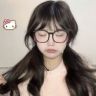 辉艳做白日梦咯抖音达人头像