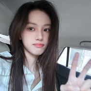 沈羽洁Sylvi抖音达人头像