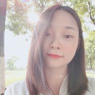 英语老师苏菲抖音达人头像