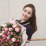 中国舞董老师（青岛9月25杭州10月1）抖音达人头像