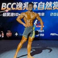 挽风不吃冰淇淋🍦（备赛版）抖音达人头像