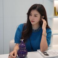 玺泉小薇（铁粉号）抖音达人头像