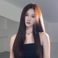 七殿下👑抖音达人头像