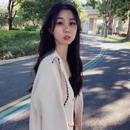 广州市南沙区大岗镇小奇服饰店抖音达人头像