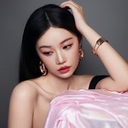 Yami酱儿抖音达人头像