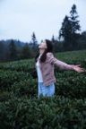 声晚茗茶美琪抖音达人头像