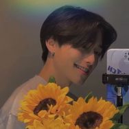 曾天天🌻抖音达人头像