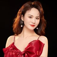 玲玲就是牛（湘博智传媒）抖音达人头像