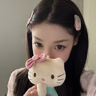 小也抖音达人头像