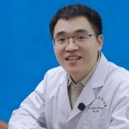 中西医张道伟抖音达人头像