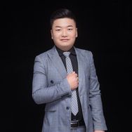 男幼师～贾爸爸抖音达人头像