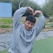 没肌肉的驴抖音达人头像
