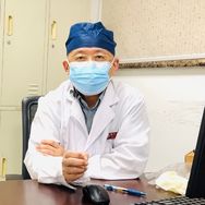 李刚讲脾胃抖音达人头像