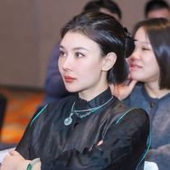 大遥姐姐认知提升抖音达人头像
