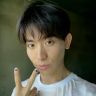 一个孤儿（努力学习坚强生活）抖音达人头像