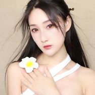 小烟抖音达人头像