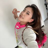 塞雷公主👸🏻抖音达人头像