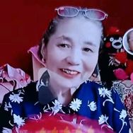 黄老太太（大号）抖音达人头像