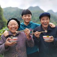 回村的晓锋抖音达人头像