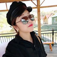 崔小姐抖音达人头像