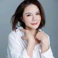 三胞胎宝妈玉姐抖音达人头像