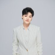 陆丽翡翠手镯抖音达人头像