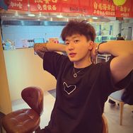 小航子抖音达人头像