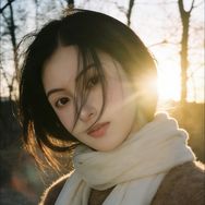 英语老师-巽宫小龙女抖音达人头像