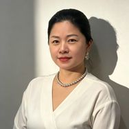 财经主持陈露抖音达人头像