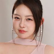 147.5的邹圆圆30号早9:30上新抖音达人头像