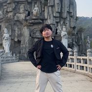 绿小猫（魔怔之神）抖音达人头像