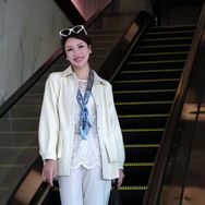 海宁白领家秀皮衣抖音达人头像