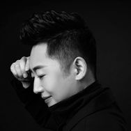 主持人海伦🎙️抖音达人头像